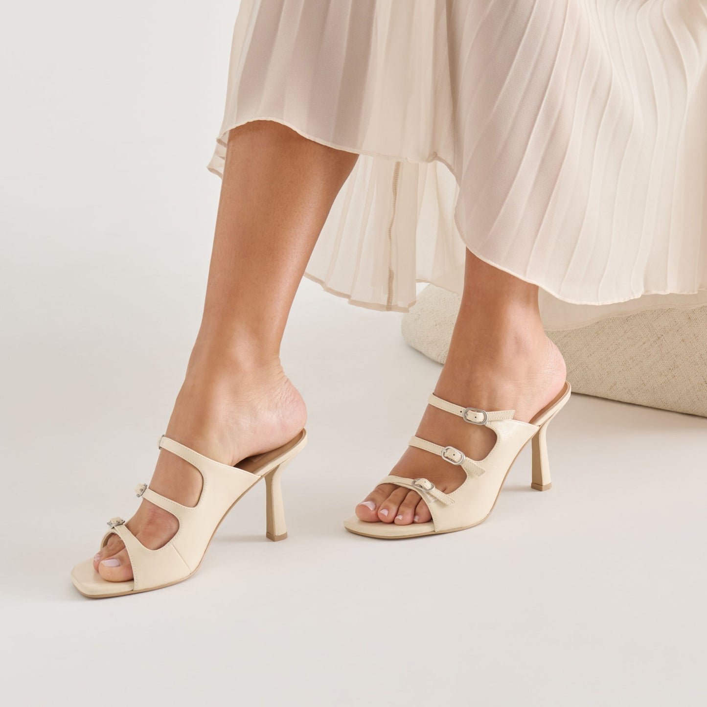 Dolce Vita Neko Bone Leather Heels
