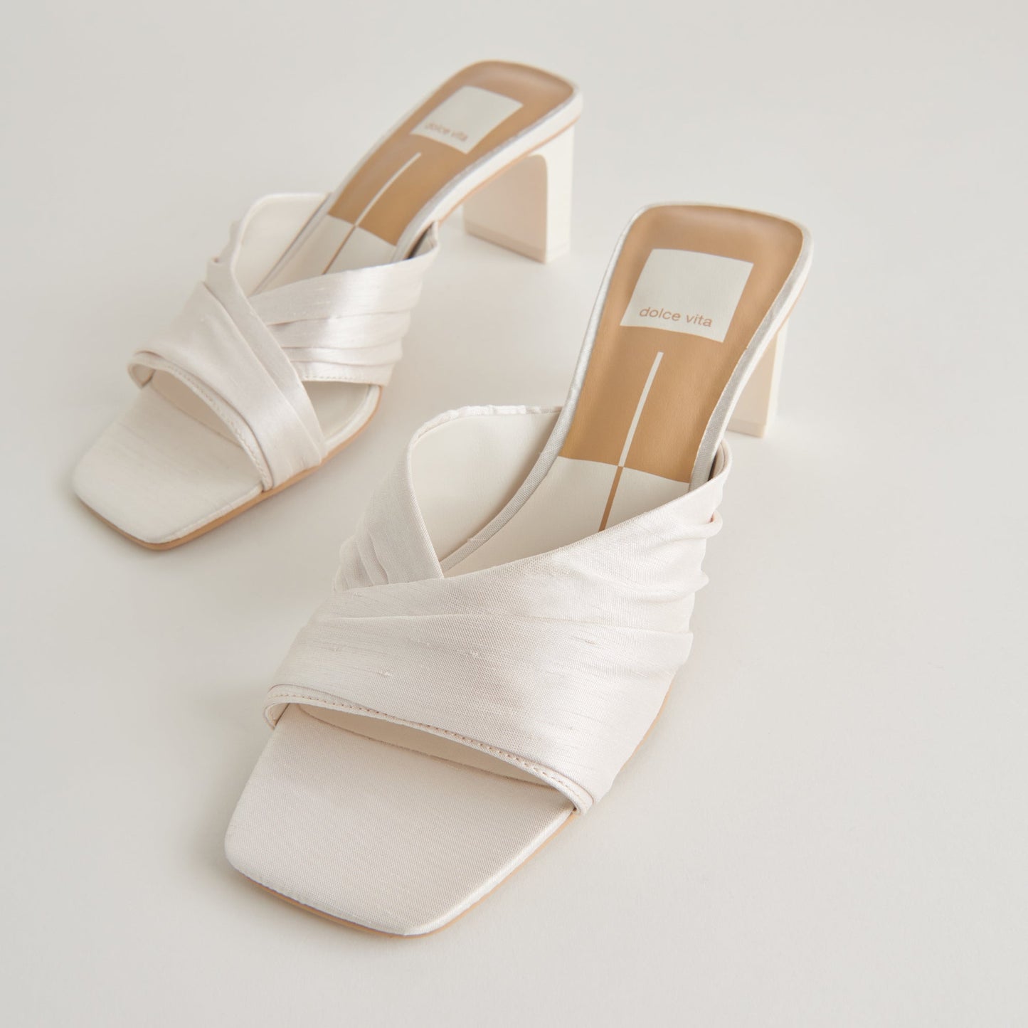 Dolce Vita CARLAN HEELS OFF WHITE SILK
 – Dolce Vita