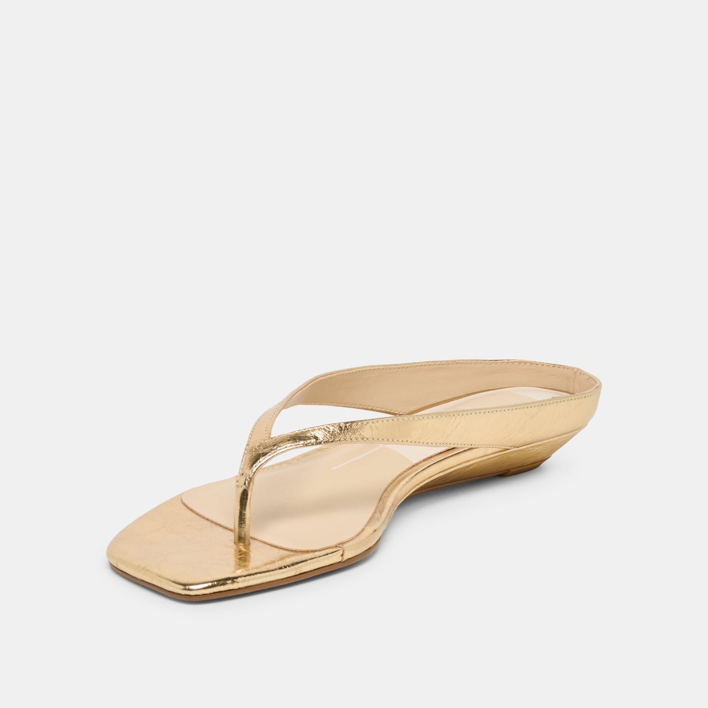 Dolce Vita GIZEL Gold Crinkle Patent Thong Square-Toe Sandals