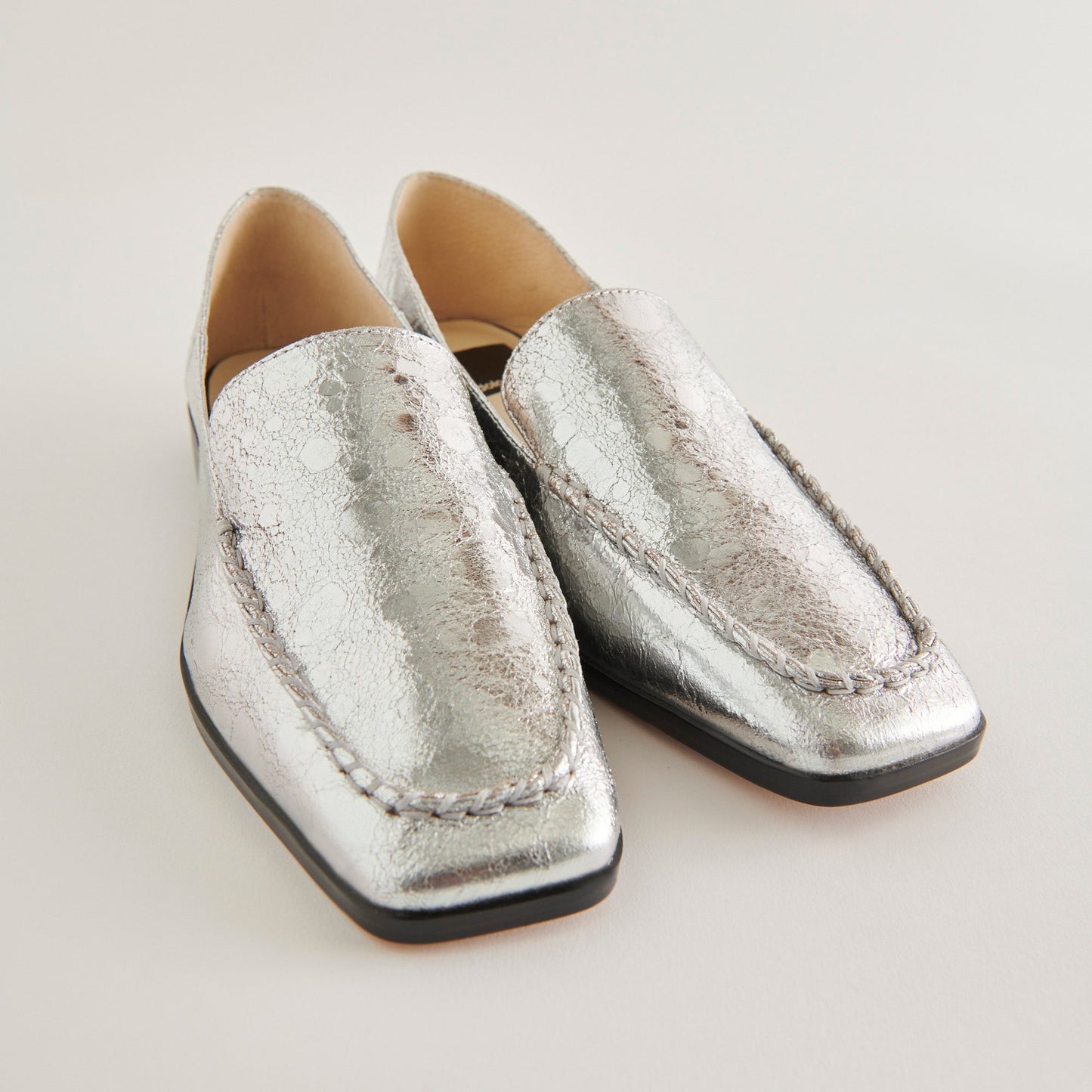 Dolce Vita Beny Flats Silver Distressed Leather | Silver Leather Flats for Women
 – Dolce Vita