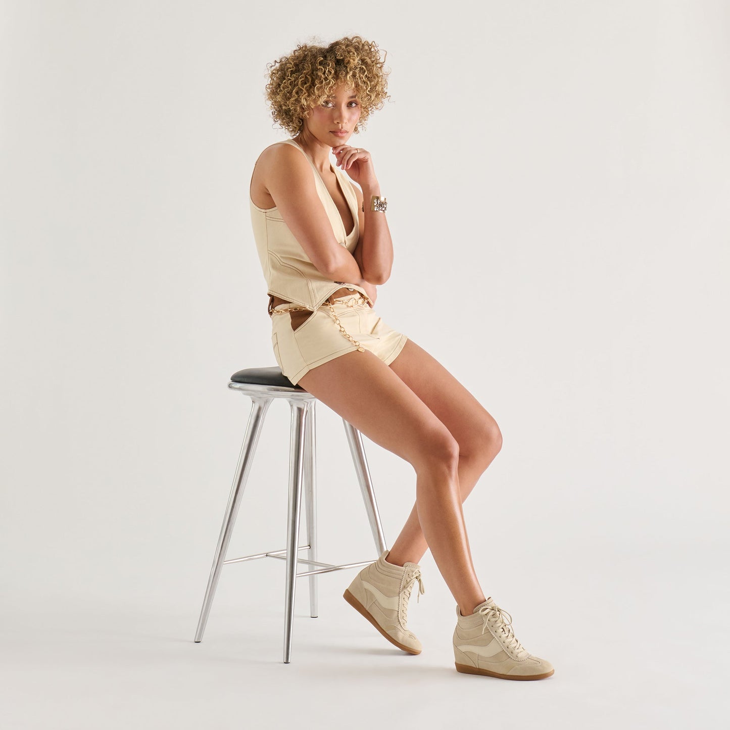 Dolce Vita Issac Oatmeal Suede Sneakers