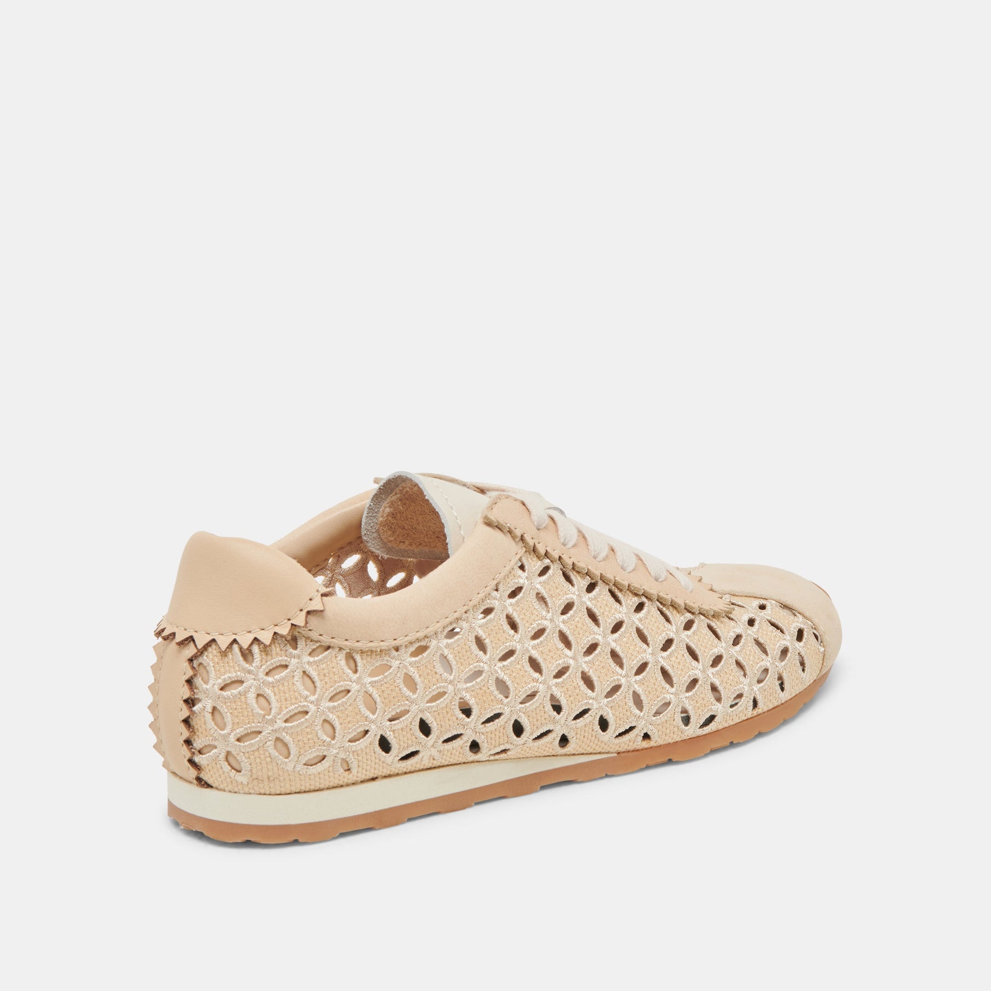 Dolce Vita DANIE EYELET PERF SNEAKERS LT NATURAL RAFFIA
 – Dolce Vita