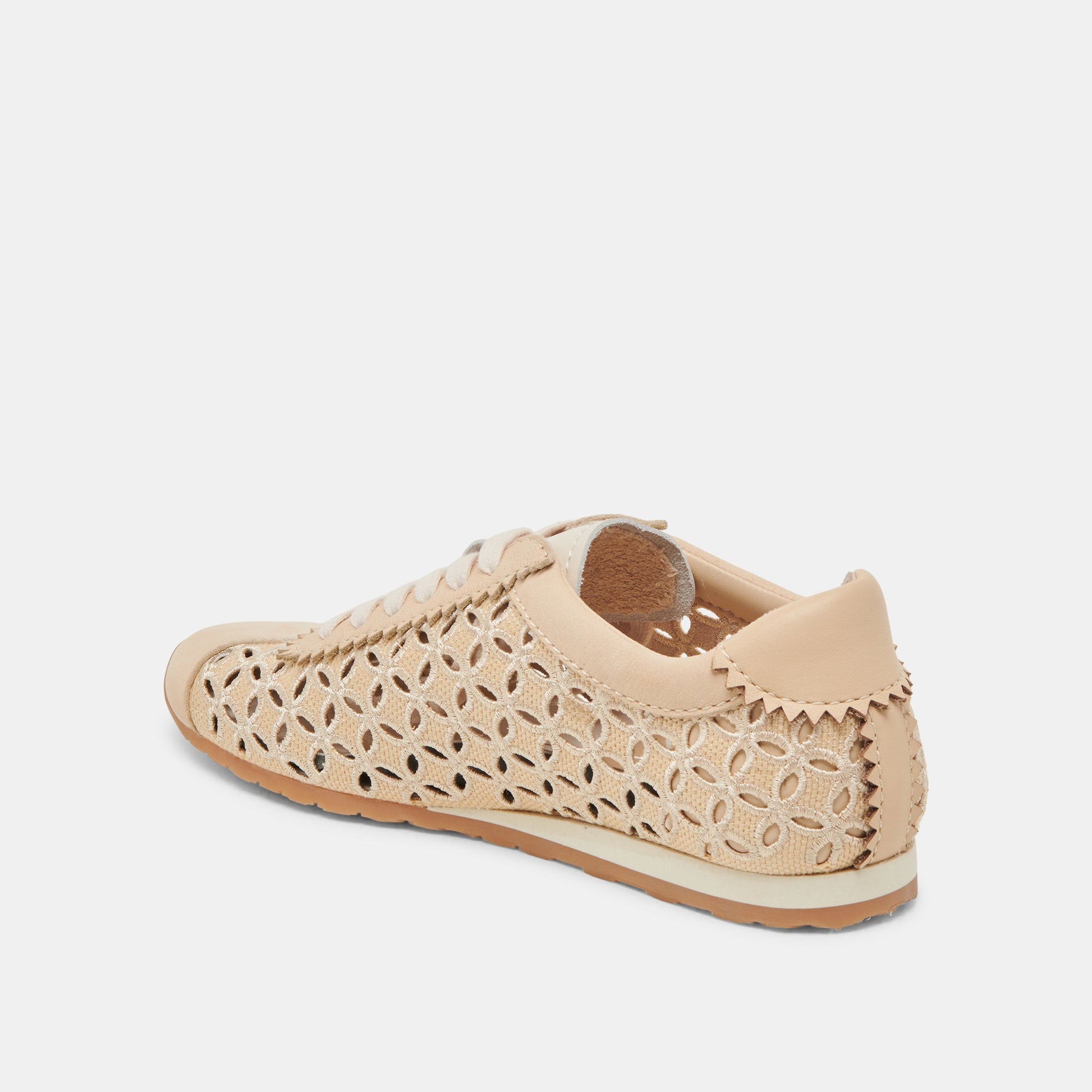 Dolce Vita DANIE EYELET PERF SNEAKERS LT NATURAL RAFFIA
 – Dolce Vita