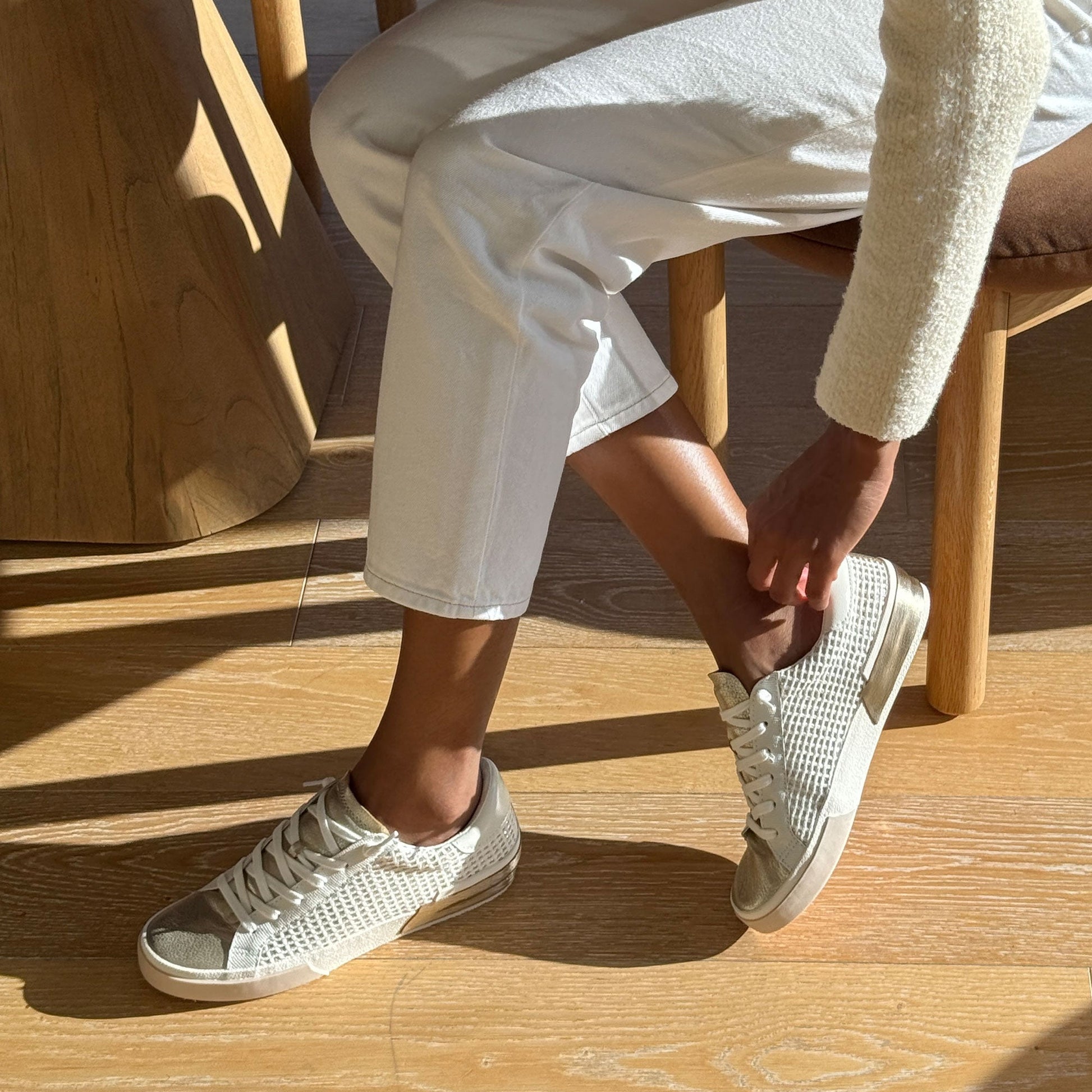 Dolce Vita ZINA SNEAKERS BONE GOLD WOVEN
 – Dolce Vita