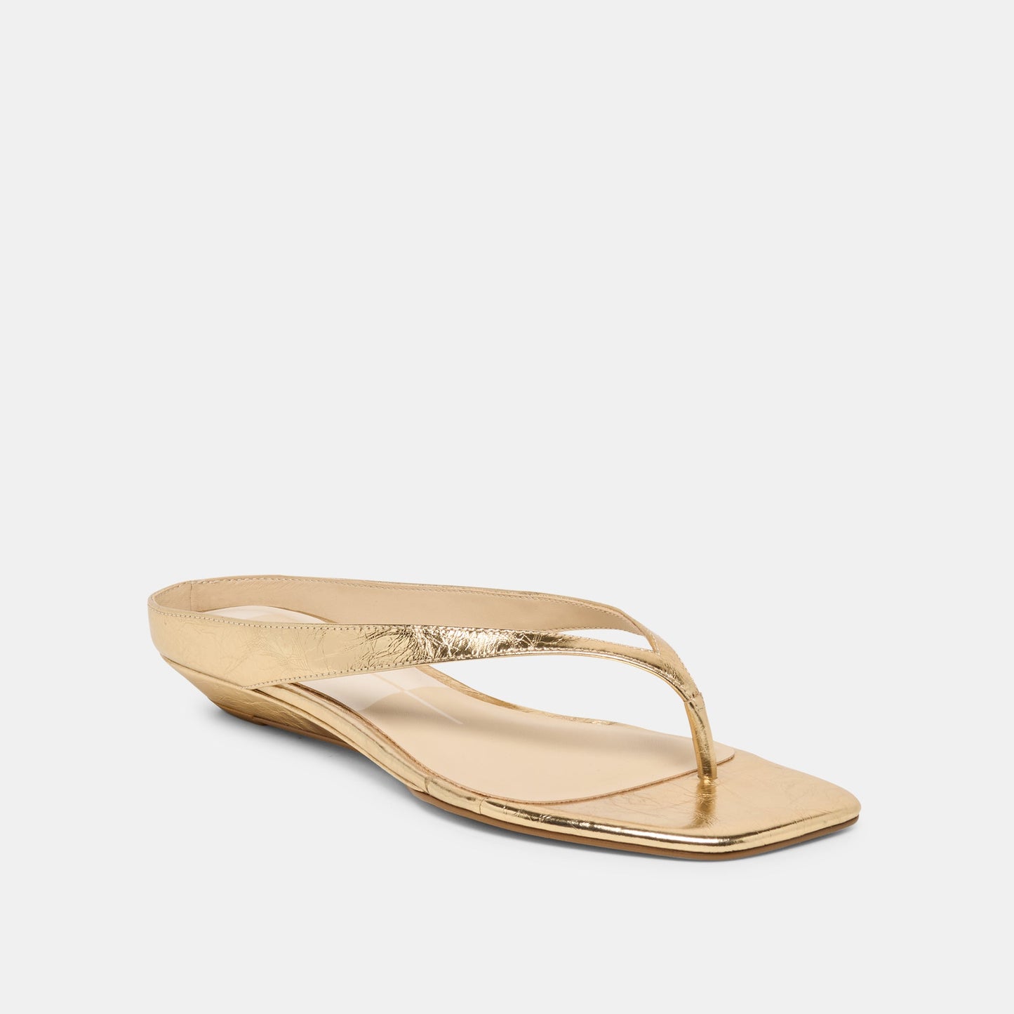 Dolce Vita GIZEL Gold Crinkle Patent Thong Square-Toe Sandals