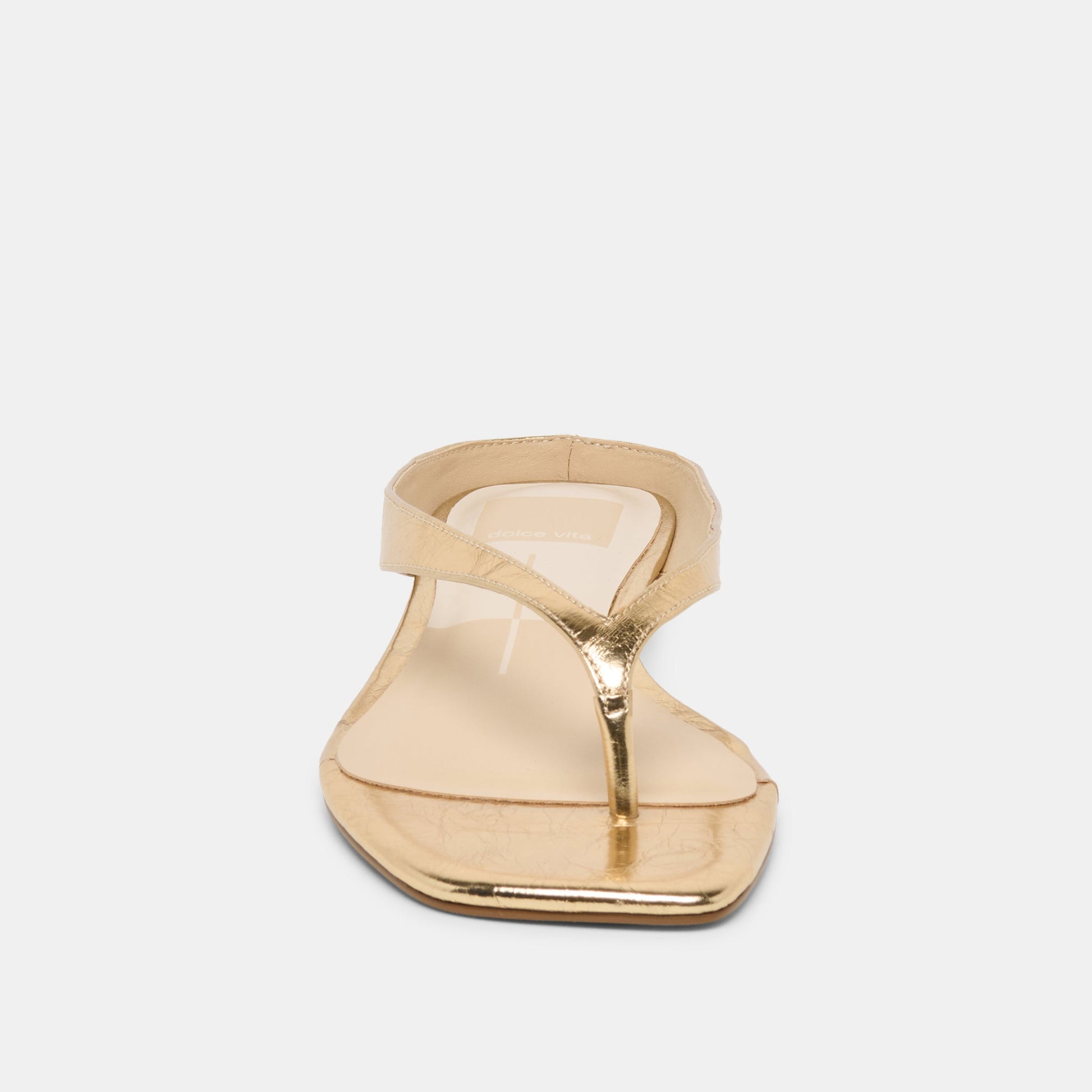 Dolce Vita GIZEL Gold Crinkle Patent Thong Square-Toe Sandals