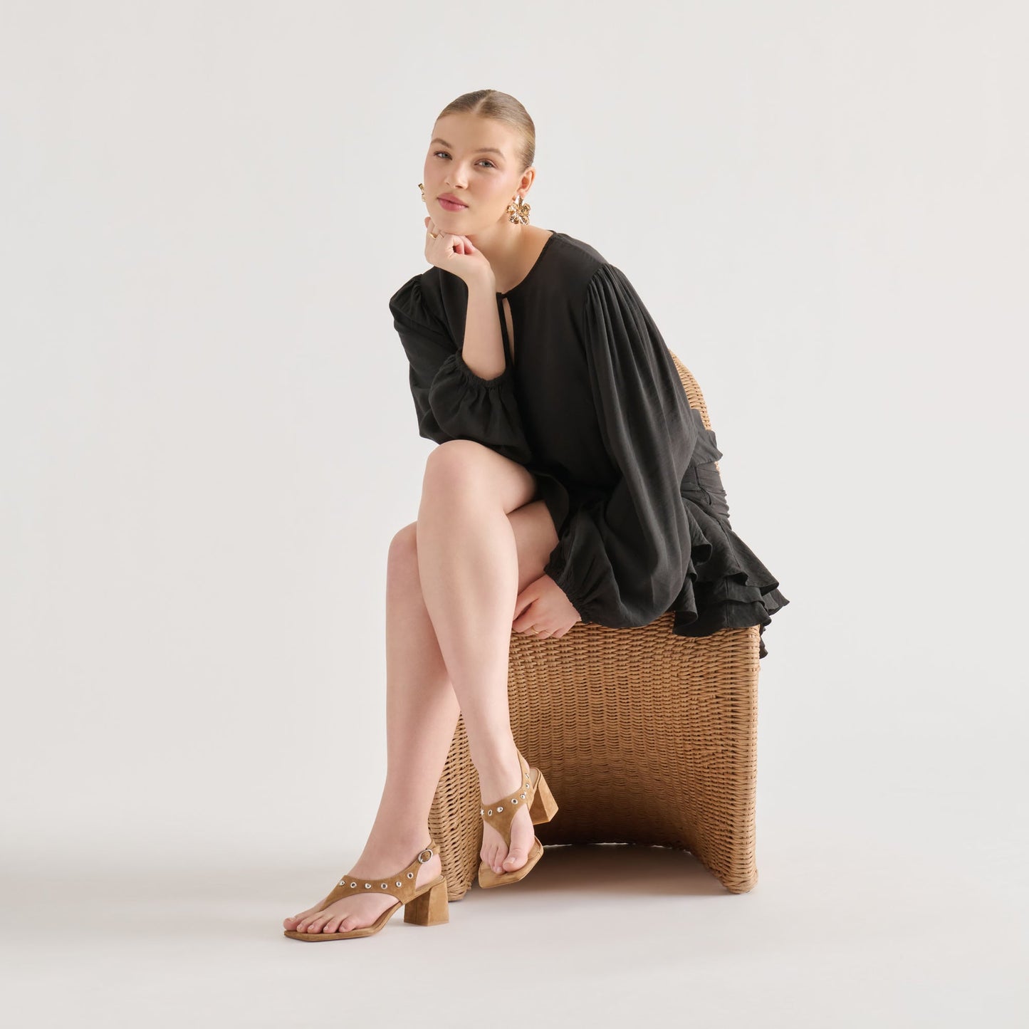 Dolce Vita Yves Stud Lt Brown Suede Heels