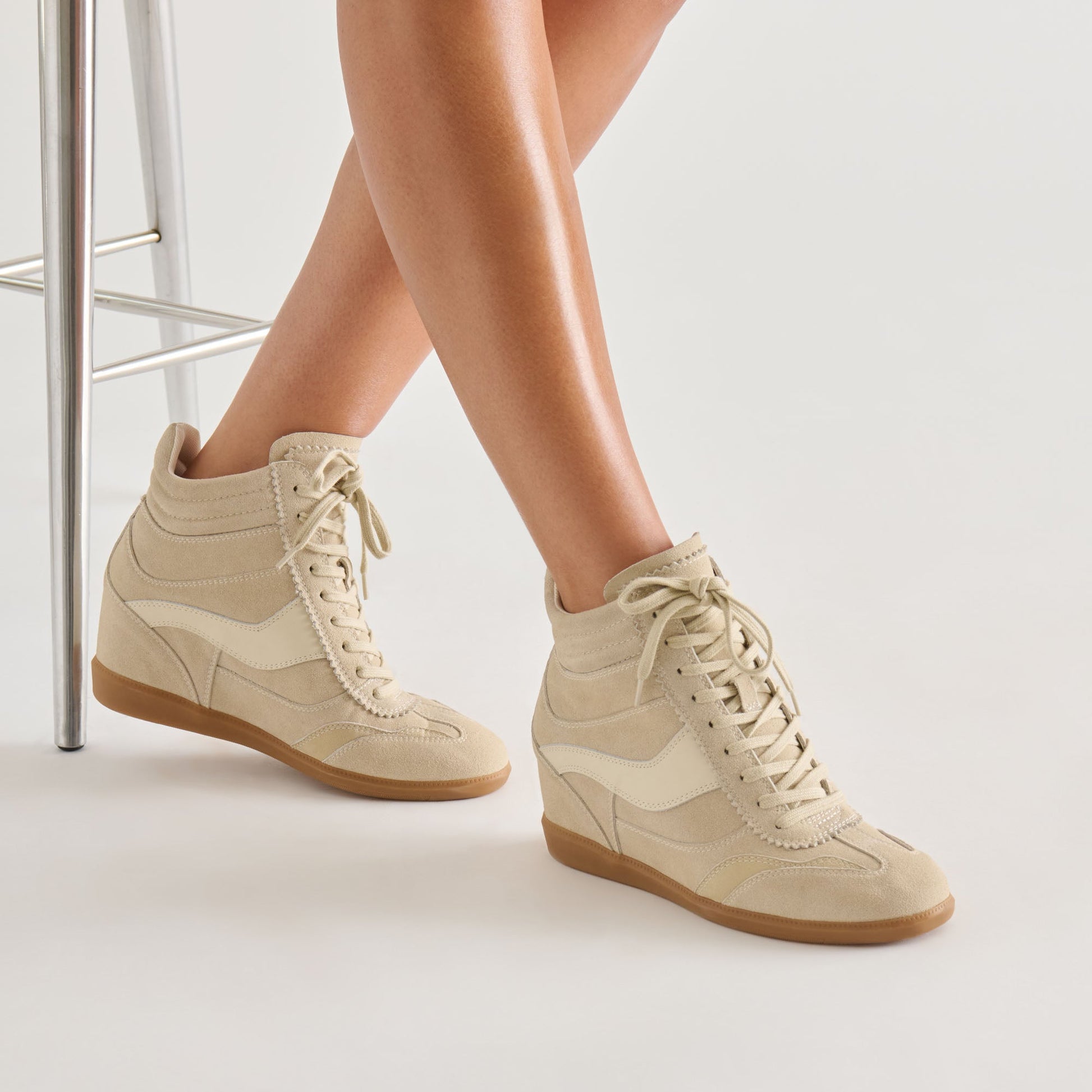Dolce Vita Issac Oatmeal Suede Sneakers