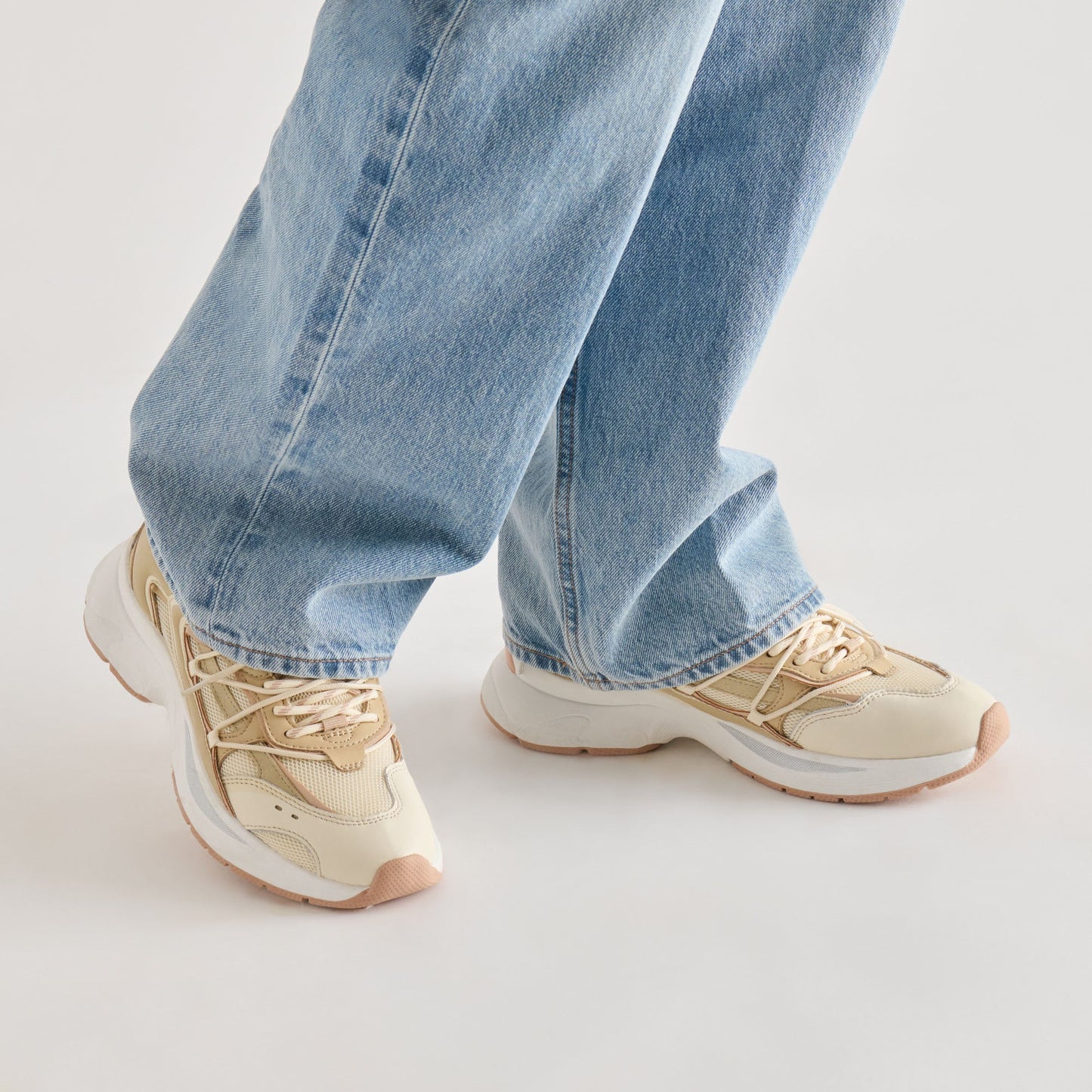 Dolce Vita Selmar Off White Leather Sneakers