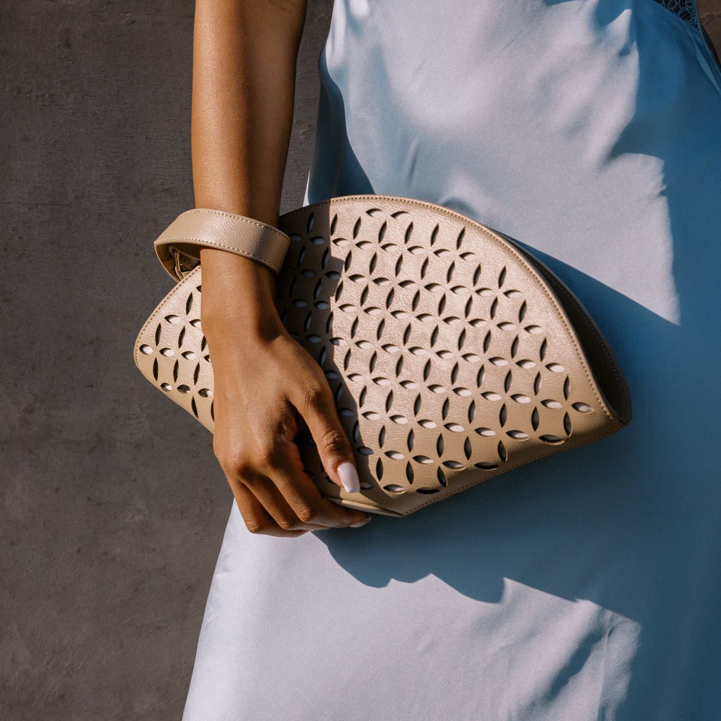 Dolce Vita ISOLDE CLUTCH BEIGE STELLA
 – Dolce Vita
