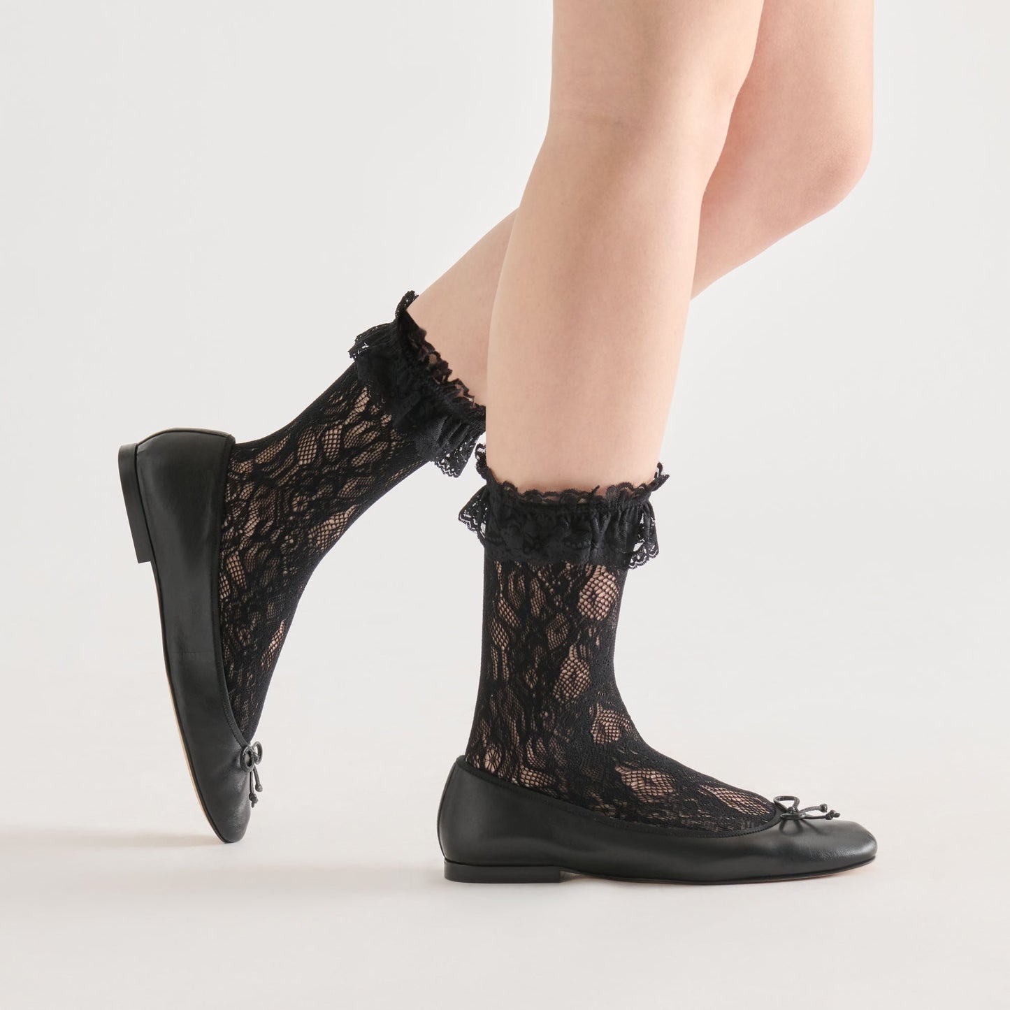 Dolce Vita Lace Ruffle Black Crew Socks